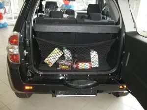Net az autó csomagtartójában a kezüket - a dolgokat, kutya, elosztjuk a videó (a dolgok) Net az autó csomagtartójában a kezüket - a dolgokat, kutya, elosztjuk videó