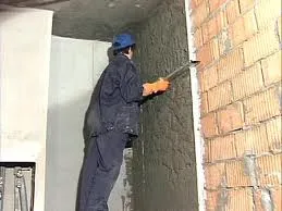 Vakolás falak tégla külső, ami jobb, mint video utasítást, és hogyan vakolat a