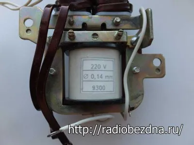 Elhelyezés elektronikus termosztát áramkör saját kezűleg, és részletes leírást az eszköz szerelés,