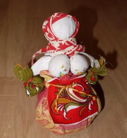 Szláv baba varázsa köze kezüket (kéz) Szláv baba varázsa csinálni saját kezűleg