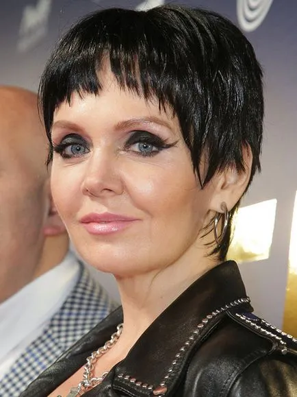 Valeria stílus, fotó, új stílusú énekes Valéria, kozmopolita magazin