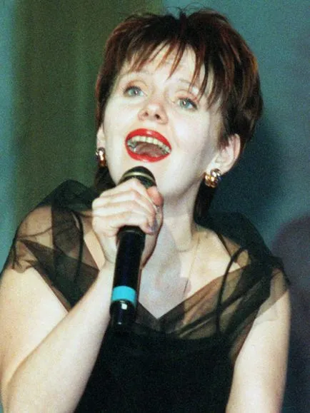 Valeria stílus, fotó, új stílusú énekes Valéria, kozmopolita magazin
