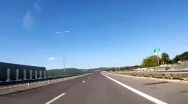 életét