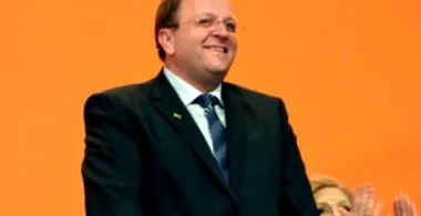 elhízott hallható