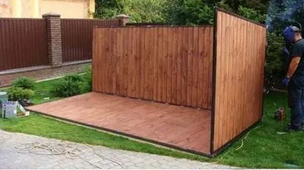 Madárház nagy fajtájú kutyák Alabai, juhász, husky fotó