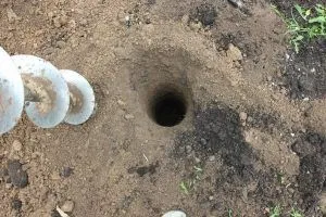 Öntsük beton a halom és típusú technológia munka különböző típusú (faj) Öntsük beton a halom és típusú technológia munka különböző típusú