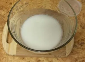 Kovászos kenyeret élesztő nélkül, búzaliszt - egy recept fotó (búza) Kovászos kenyeret élesztő nélkül, búzaliszt - a recept egy fotó