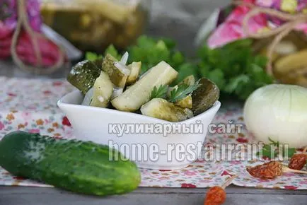 Előkészületek a téli az „arany receptek” Uborka (elérhető itt) Előkészületek a téli az „arany receptek” Uborka