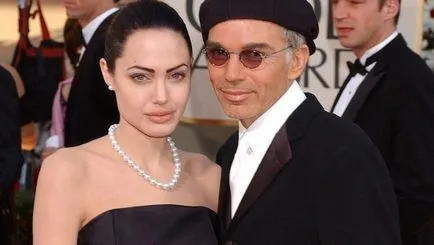 Angelina Jolie és Brad Pitt voltak házasok szerelmi történet, házasság és a válás pletykák, hírek és fotók 2017-ben (Brad) Angelina Jolie és Brad Pitt voltak házasok szerelmi történet, házasság és a válás pletykák, hírek és fotó 2017