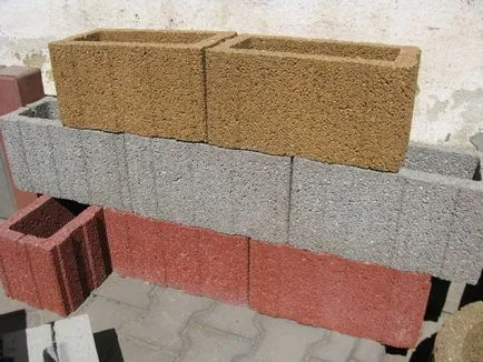 Beton virágágyak, különösen a virágok, fotók