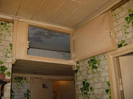 Mezzanine a folyosón, hogyan lehet a saját kezét, előszobaszekrényhez, rekesz és a tükör alla 5, tervezése és