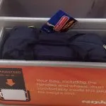 Bőrönd kézipoggyász a gépen, hogyan kell kiválasztani, és hol lehet megvásárolni