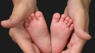 Karcos jobb vagy bal hónalj jel (balra) Viszket jobb vagy bal hónalj jele