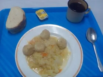 Mi a takarmány a katonák a hadseregben, ebédre és vacsorára