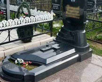 Virágoskert a sírba - az RUR