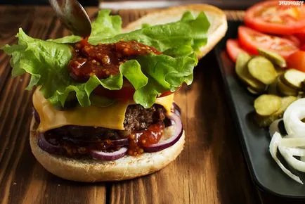 Házi hamburger recept fotókkal, hogyan lehet egy hamburgert otthon (hamburger) Házi hamburger recept fotókkal, hogyan lehet egy hamburgert otthon