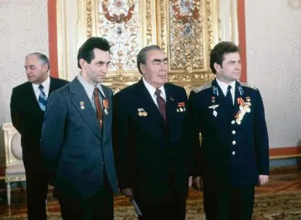 Ezek a furcsa dolgok valóban történt űrhajósok az űrben (8 fénykép)
