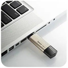 Flash drive és a flash memória kártya