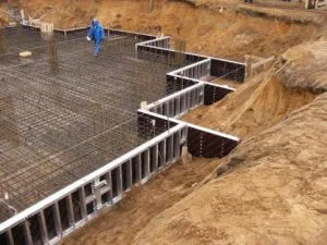 Az alaplemez monolit szerkezet technológia (megbízhatóságát tartósság) Az alaplemez monolit eszközök Technology