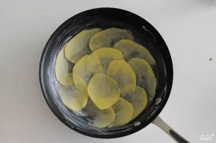 Csőben sült burgonya Julia Vysotsky - lépésről lépésre recept fotók a (élelmiszer) Csőben sült burgonya Julia Vysotsky - lépésről lépésre recept fotók