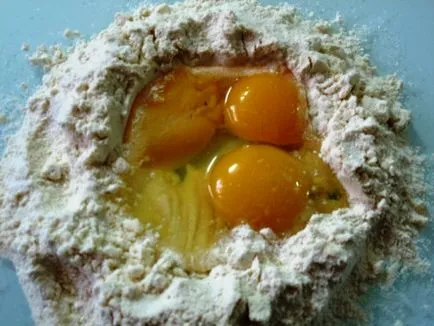 Hogyan készítsünk tészta otthon, picantecooking (tojássárgája sós víz) Hogyan készítsünk tészta otthon, picantecooking
