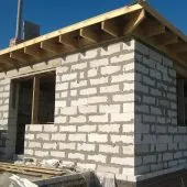 Hogyan készítsünk egy új építésű ház, ha csinál egy otthon, egy 2017 községben