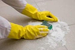 Hogyan tisztítsa meg a csempe a cement javítás után (javítás) Hogyan tisztítsa meg a csempe a cement javítás után