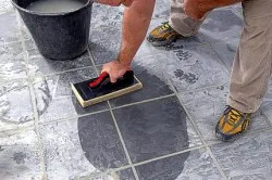 Hogyan tisztítsa meg a csempe a cement javítás után (cserép) Hogyan tisztítsa meg a csempe a cement javítás után