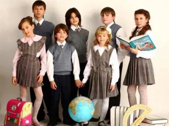Hogyan ruha a tinédzser az iskolába, hogy stílusos megjelenés (kamasz) Hogyan ruha a tinédzser az iskolába, hogy stílusos megjelenés