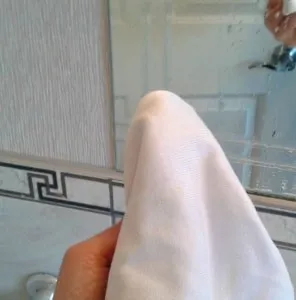 Hogyan kell tisztítani az üveget csíkmentes 10 egyszerű szabályok és eszközök, video