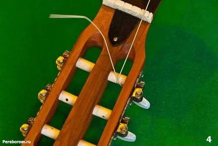 Hogyan módosítható a húrok a gitár cseréjére vonatkozó utasításokat, és telepíti az új húrok (új) Hogyan módosítható a húrok a gitár cseréjére vonatkozó utasításokat, és telepíti az új húrok