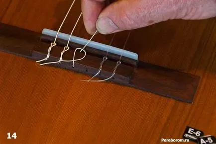 Hogyan módosítható a húrok a gitár cseréje és telepítése az új húrok (telepítési) utasítások Hogyan módosítható a húrok a gitár cseréjére vonatkozó utasításokat, és telepíti az új húrok