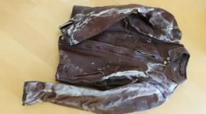 Hogyan mossa bőrdzsekit és egyéb bőr elemek