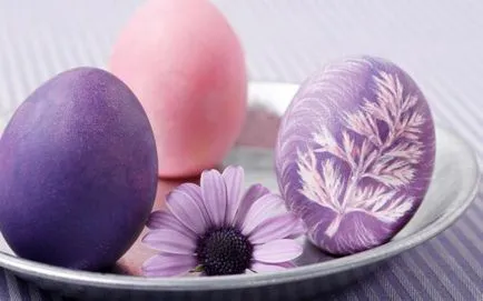 Ahogy ünnepli Easter, a hagyomány szerint (ünnepelni) Mivel ünnepli Húsvét, a hagyomány szerint