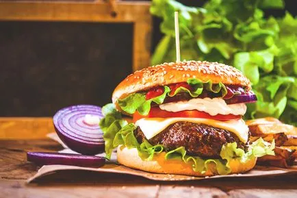 Hogyan kell főzni a tökéletes hamburger 10 éles csúcsai (szakács) Hogyan kell főzni a tökéletes hamburger 10 jó ötletet