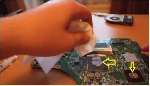 Hogyan szétszedni laptop asus x53s és tisztítsa meg a portól (laptop) Hogyan szétszedni laptop asus x53s és tisztítsa meg a portól