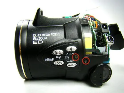 Hogyan szétszedni a Nikon COOLPIX E5700 csere a különböző komponensek - blogofolio újszerű