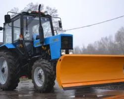 Hogyan Minitraktorok járás traktor kezével