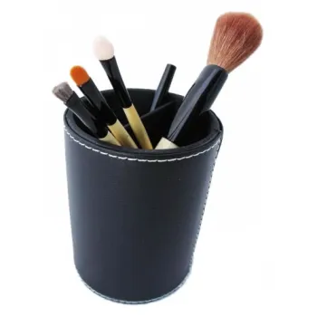 Hogyan készítsünk egy ecsetet make-up, hogy hű asszisztens