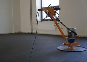 Hogyan készítsünk egy meleg nyakkendő saját kezét