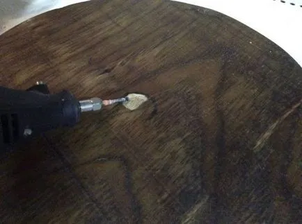 Hogyan készítsünk egy hordozható tábla az autó kezével
