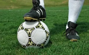 Hogyan válasszuk ki a futball-labda - méretét és típusát futball-labda (labdarúgás) Hogyan válasszuk ki a futball-labda - a méret és típusú futball-labdák