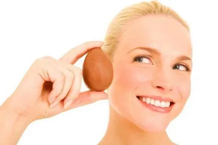 Hogyan, hogy összehangolják az arcszínt otthon maszkok, krémek és make-up (feltételek) Hogyan, hogy összehangolják az arcszínt otthon maszkok, krémek és smink
