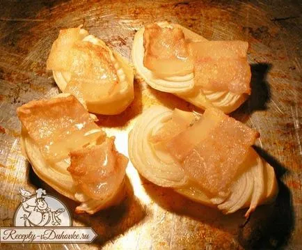Burgonya szalonnával a sütőben recept egy egyszerű, lépésről lépésre irányban (minden fele burgonya) Szalonnás burgonyával kemencében recept egy egyszerű, lépésről lépésre irányban