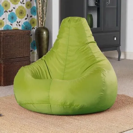 Fotel-bag a belső szobában, válasszon egy szép keret nélküli Bútor felnőtteknek és gyerekeknek (szék-sac) Fotel-bag a belső szobában, válasszon egy szép keret nélküli Bútor felnőttek és gyermekek számára,
