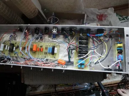 Csöves erősítő Marshall JCM800 18watt (belsejét) (Marshall) Csöves erősítő Marshall JCM800 18watt (belső)