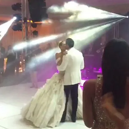 Maksim Chmerkovsky játszott esküvői $ 1, 5 millió - weddingmagazine