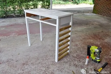 Fürdőszoba bútorok a kezüket