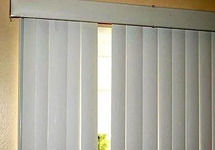 Azon a hang függöny különösen a szakemberek és ajánlás eszköz (leteszi) Azon a hang függöny különösen az ajánlásokat a szakemberek és eszközök