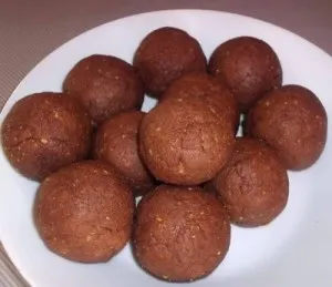 Cake „burgonya” a süti receptek, érdekes képek (burgonya torta receptje kekszek és sűrített tej) Cake „burgonya” a süti receptek érdekes képek